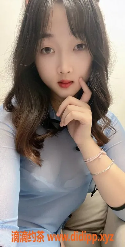 深圳楼凤资源信息,宝安乖乖，800元享制服与69服务