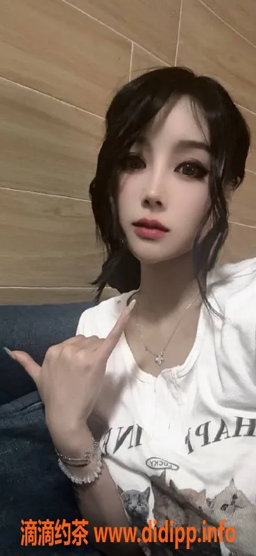 深圳楼凤资源信息,南山Joyic，900p，优质服务，性感诱惑