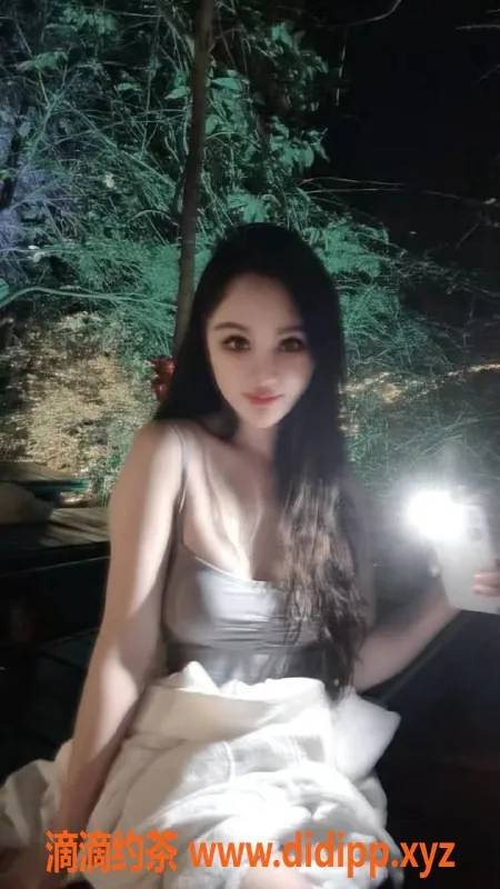 广州楼凤-天河妮可儿，800元/次，私聊了解更多