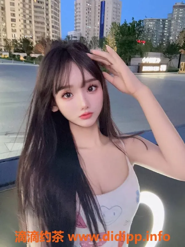 深圳楼凤-深圳南山贝贝，165cm C罩杯，1300元体验