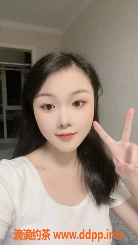 深圳楼凤资源信息,福田呆呆鱼165cm B罩杯，800元超值服务