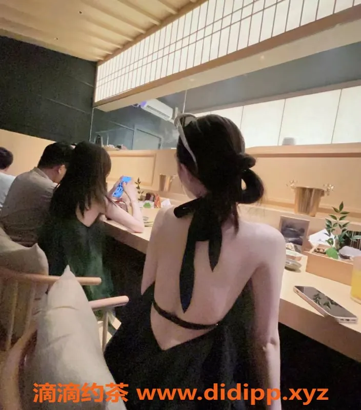 深圳楼凤资源信息,深圳南山琳琳，172cm大胸长腿美女，2500起