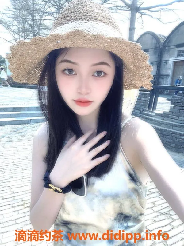 广州楼凤-天河小糖糖，课费700，服务超赞！