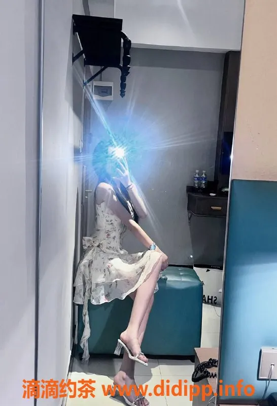 深圳楼凤资源信息,南山晓茵，休息中，颜值爆表等你来约