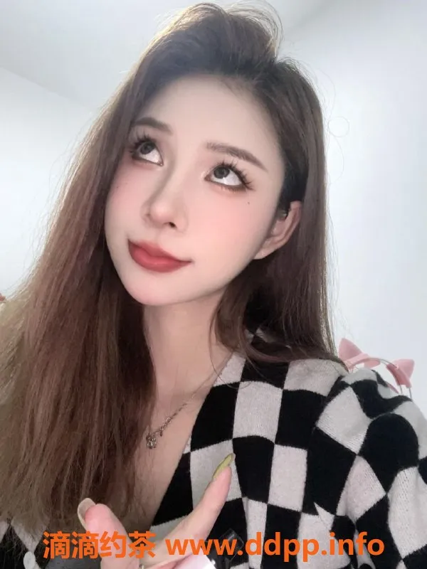 广州楼凤-天河甜玲，服务超值，课费900p起