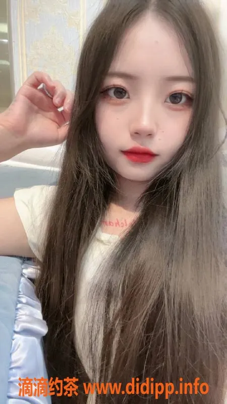 深圳楼凤资源信息,龙华曦曦，800元鸳鸯浴与丝袜服务等你来体验