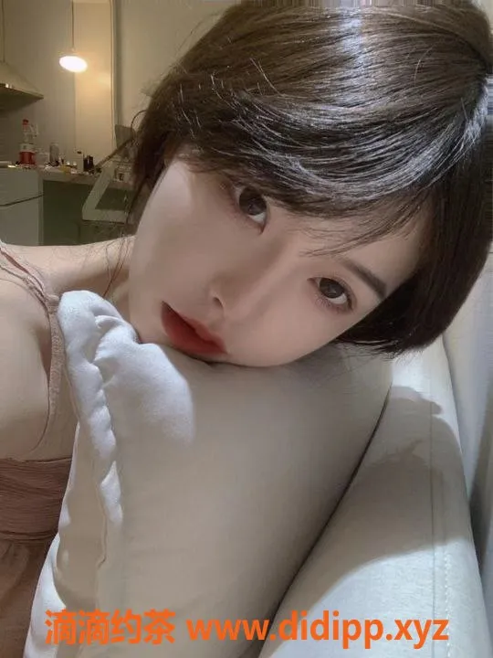 上海外围-水眉音31号开课，颜值身材俱佳的六边形战士