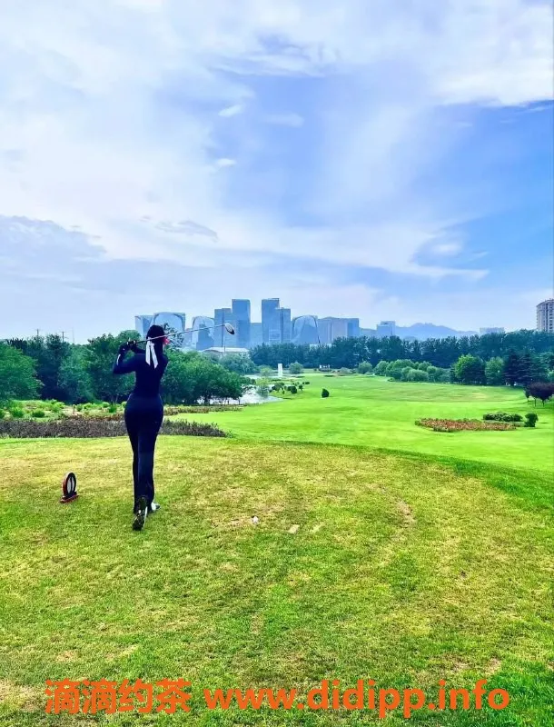 杭州楼凤-杭州高尔夫教练，172高挑D+大胸，1500元起