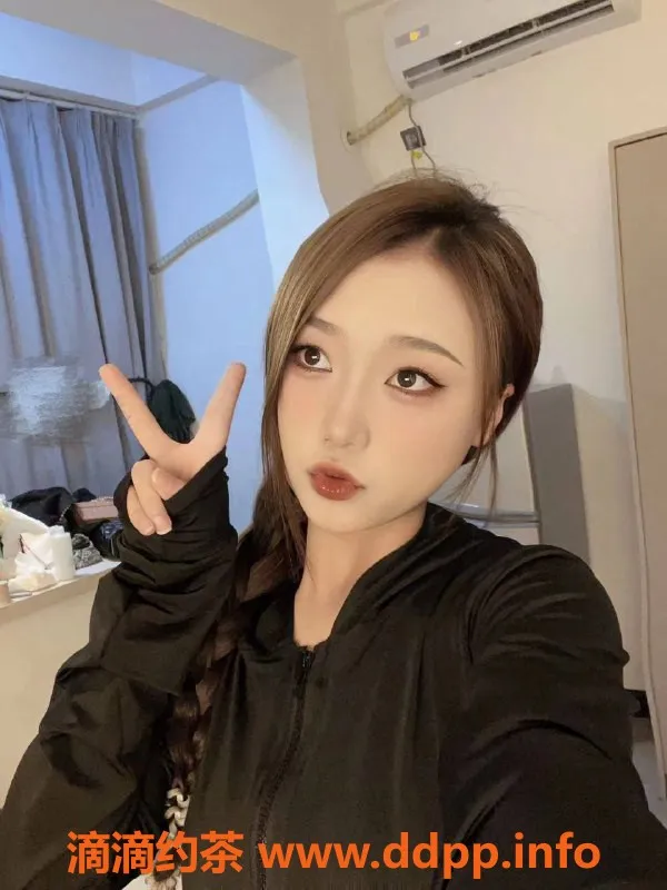 杭州上门服务资源信息,杭州下沙曼安，18岁，160cm，43Kg，女友感爆棚