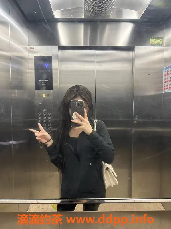 深圳楼凤资源信息,南山优乐美，价格1200，值得一试！