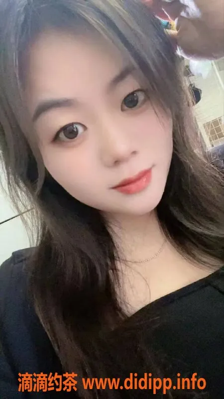 广州楼凤-天河灵儿，400元视频验证，轻松约聊