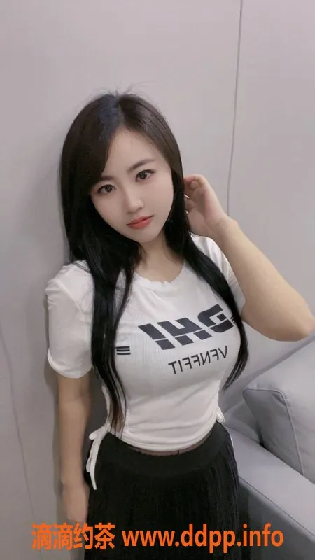 广州楼凤-天河宛儿，爆乳美眉等你约，600元/1次