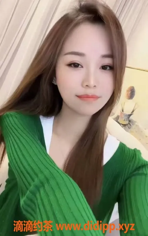 昆明楼凤-官渡区小橙，超值5P和8PP服务等你体验！