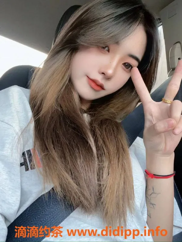 杭州上门服务-上城馨儿：国风美少女，168cm，18岁，1800元超值服务