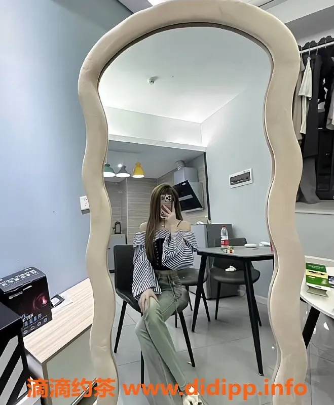 广州楼凤-白云蝴蝶 课费600元 1200元两次服务