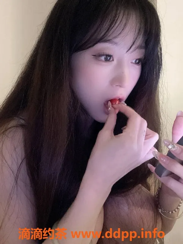 深圳楼凤-深圳福田如烟，165cm D罩杯魅力服务