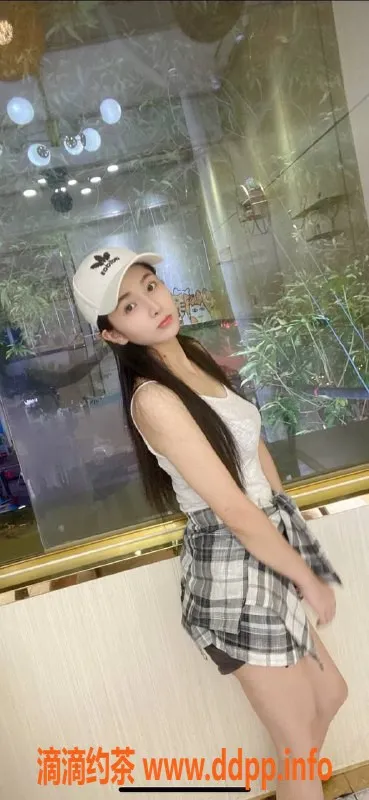 广州楼凤资源信息,天河御姐cc，价格800，视频验证，私聊预约