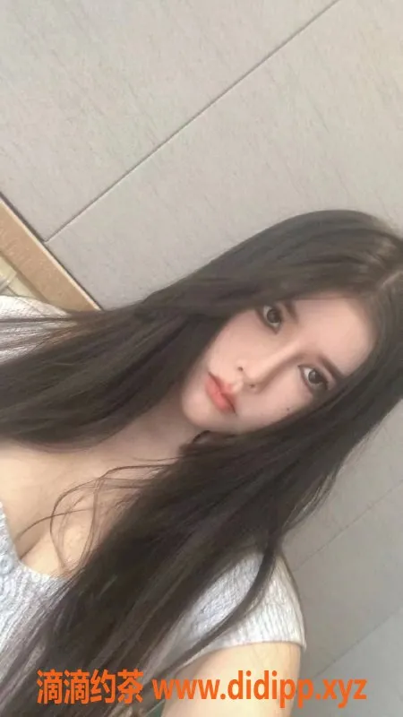 广州楼凤-黄埔御姐水蜜桃，700元初体验，1300元全套