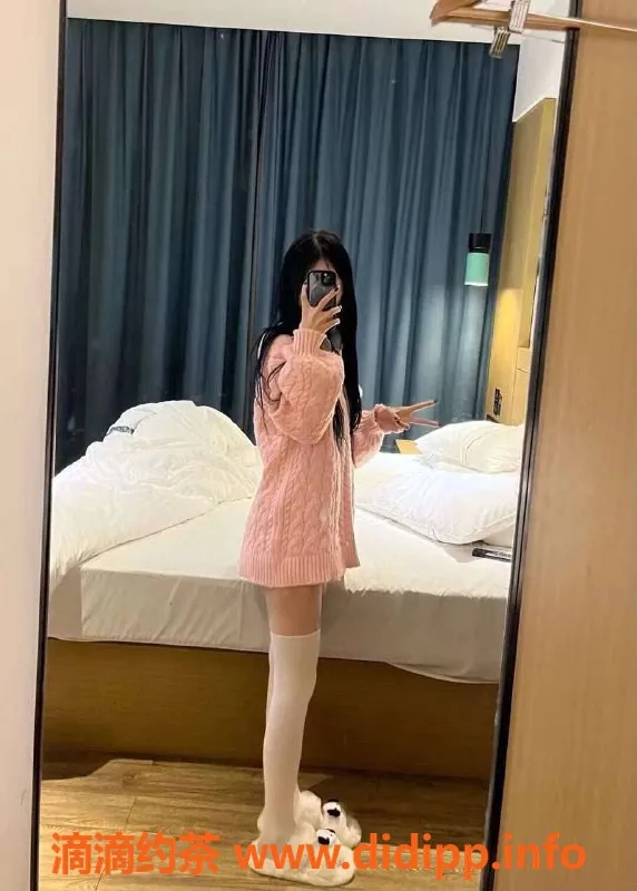 广州楼凤资源信息,白云小雅，私聊服务，课费600p起