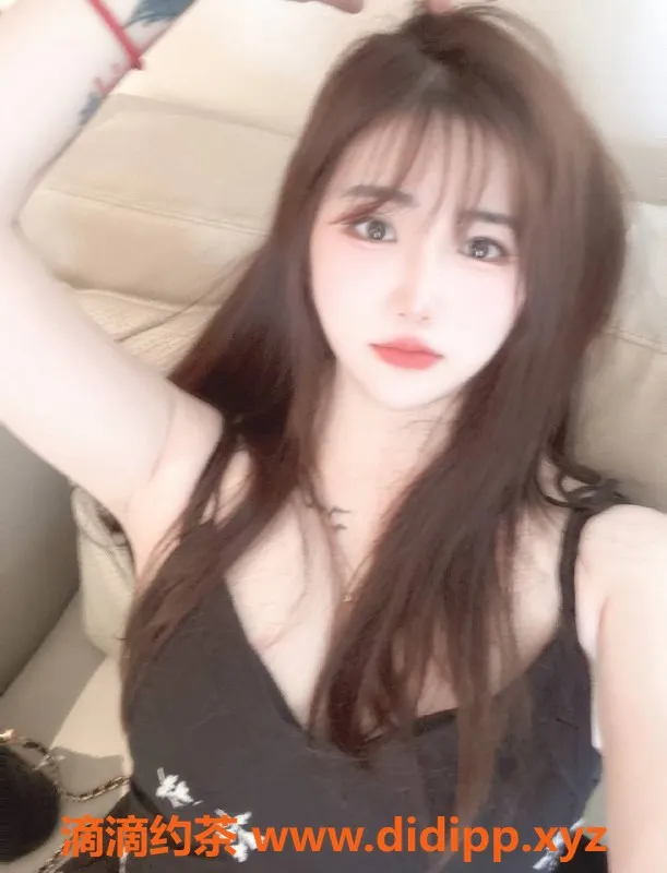 深圳楼凤-龙华依依，身材火辣，超值服务仅需1300元