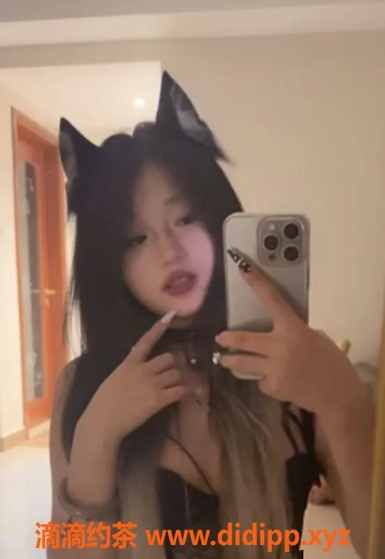 长沙楼凤-芙蓉区小猫咪，SM服务1200元/小时