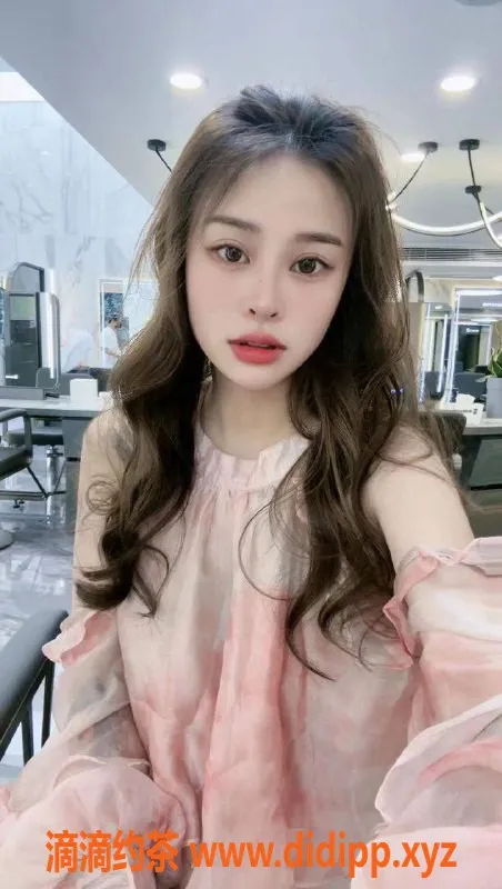 广州楼凤-天河伊娃，700元带你体验绝佳服务