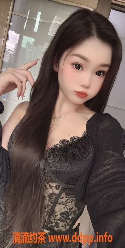 深圳楼凤资源信息,福田白雪：950元享鸳鸯浴与深喉服务