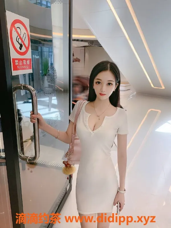 广州楼凤资源信息,广州天河小宝，700元起服务