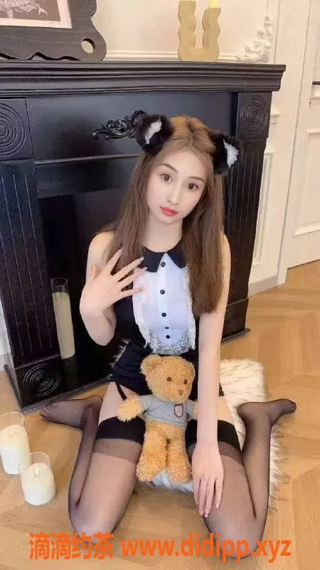 北京楼凤-青年路游贝贝，淑女苗条，7p起