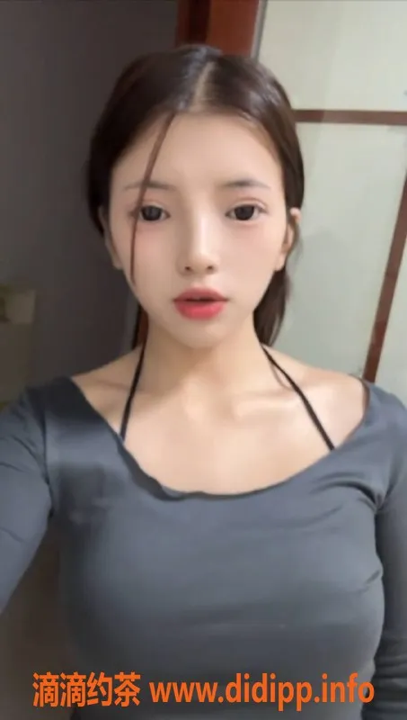 广州楼凤-天河小秋，课费800，甜美服务体验