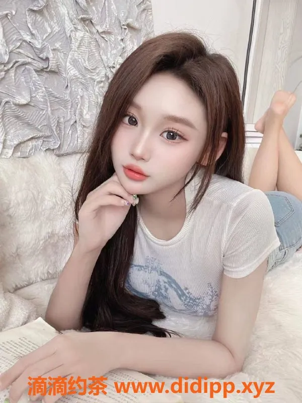 广州楼凤-广州天河小鱼儿，价格750起，期待你的光临！