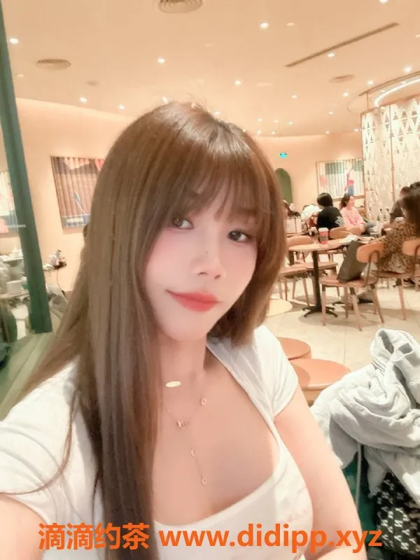 深圳楼凤资源信息,南山甘甜，1000p特惠，尽享奢华服务