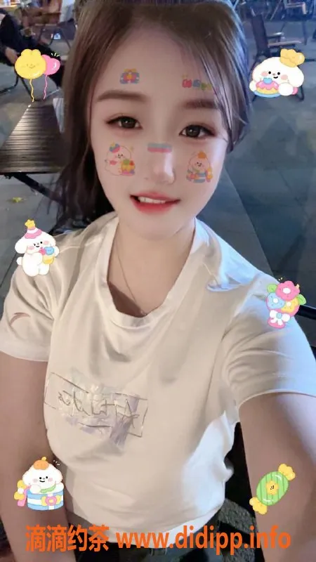 广州楼凤-天河苏沫儿，700元/次的超值享受