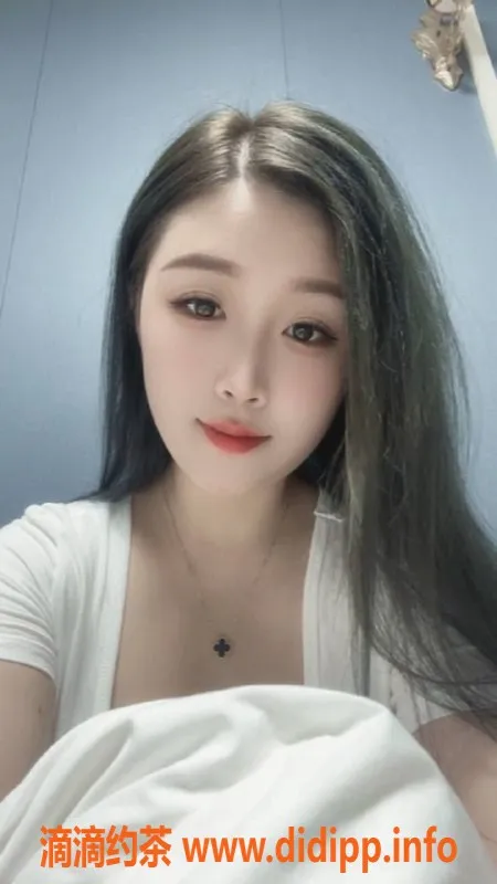 广州楼凤-天河苏沫儿，700元/次的超值享受