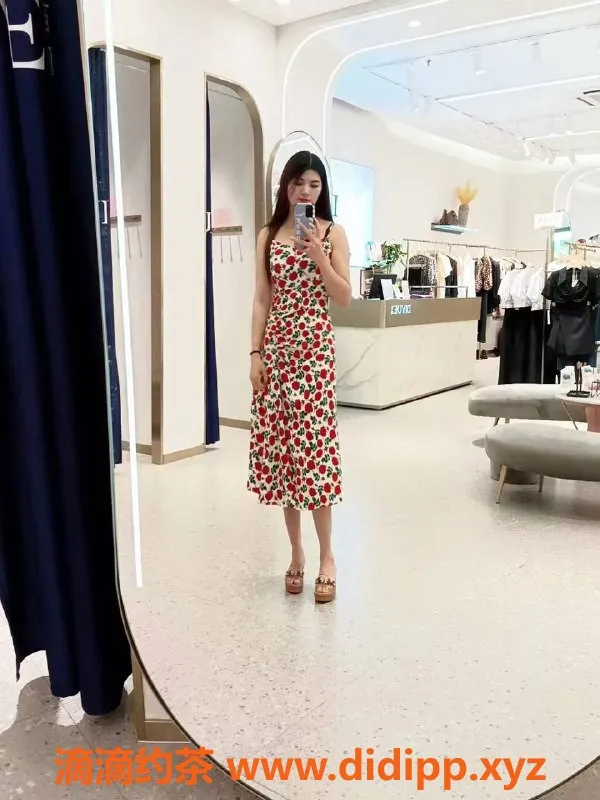 佛山楼凤资源信息,佛山宝儿，性价比超高，课费500-900