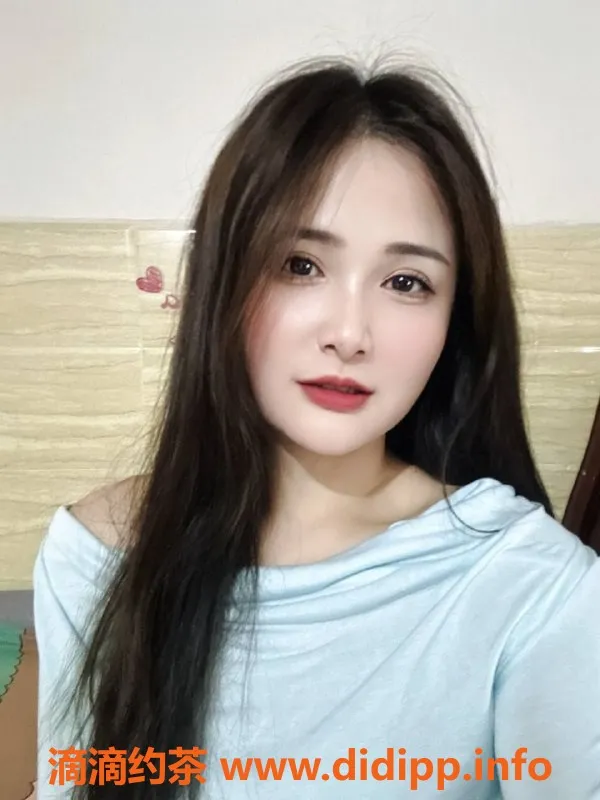 广州楼凤-花都御姐欣欣，600元69p视频验证，七成真人照