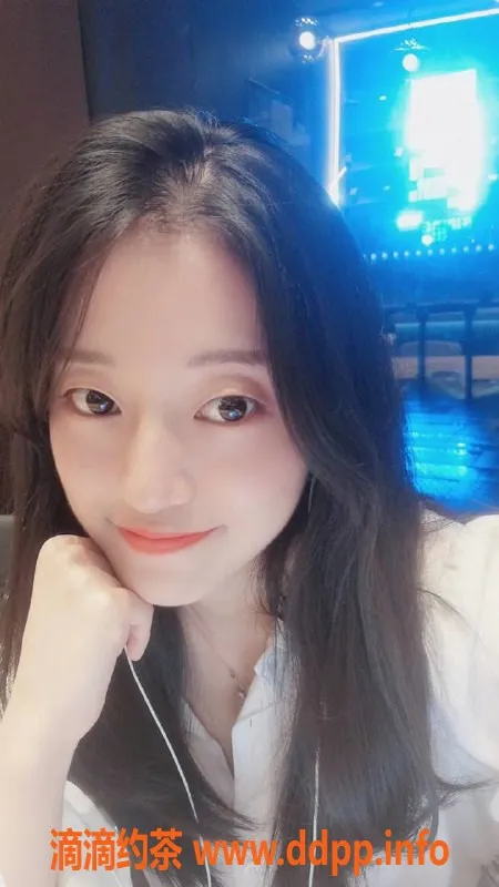 杭州楼凤-上城甜妹鱼凝，162cm C罩杯，1000元50分钟