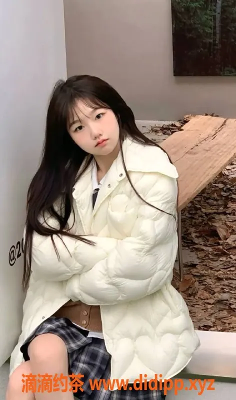 上海楼凤资源信息,普陀小鹿，163cm C罩杯，1200元起