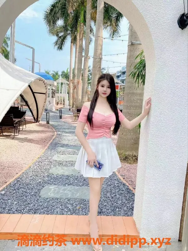 深圳楼凤-深圳福田小丽 28岁 E罩杯 仅600元起