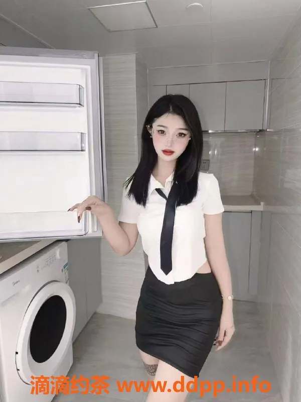 广州楼凤-天河小秋，800元课费，服务一流