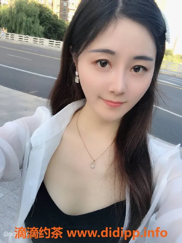 杭州楼凤资源信息,萧山区冰冰，162/47胸34b，千元服务