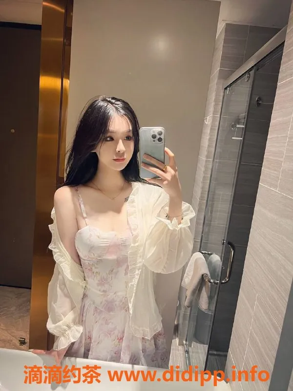 深圳楼凤-南山诗子，1300元体验多种服务