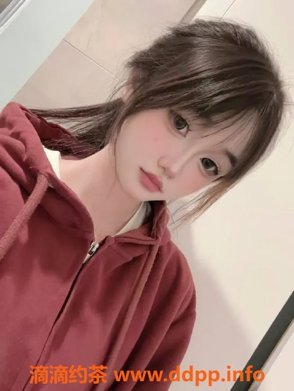 广州楼凤-天河小嘉，800元私聊，1500元服务