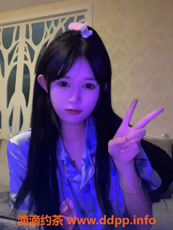 杭州楼凤资源信息,温婉 166cm/46kg/亲奶调情/水中萧