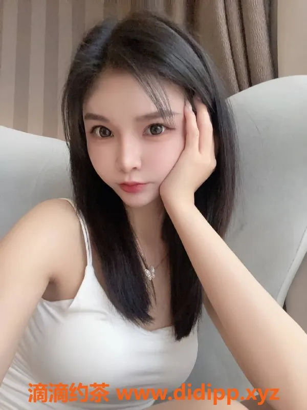 深圳楼凤-深圳龙华蜜糖，160cm身高42kg，千元档服务