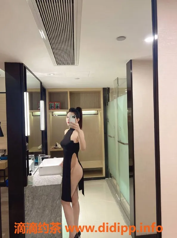 长沙楼凤-雨花区性感妹子伊一，600p起服务体验