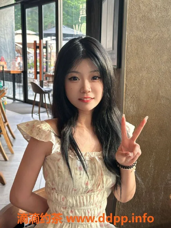 深圳楼凤-龙华诗琴：1200元SM私教，制服丝袜诱惑