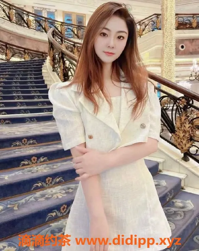 上海楼凤资源信息,闵行草莓老师特惠，原价700现只需600P