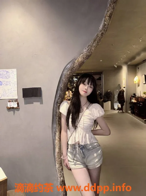 深圳楼凤-龙华红红，已验证，800元一晚的超值享受