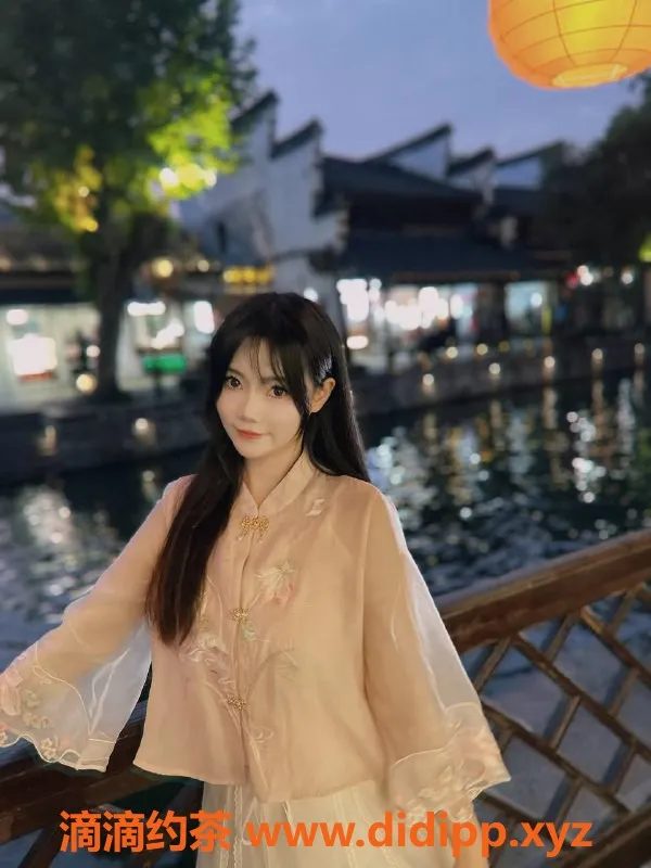 杭州楼凤-上海静安白鹿，168cm 48kg，真实胸D，价格合理